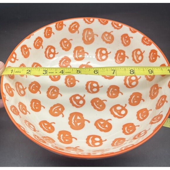 MugShotz Stoneware Orange White PUMPKIN Jack O Lantern Footed Serving Bowl 10” - Picture 6 of 7